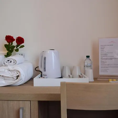 ゲストハウス Palazzo Liberty 3*