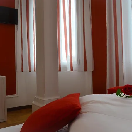 Casa de hóspedes Palazzo Liberty 3*